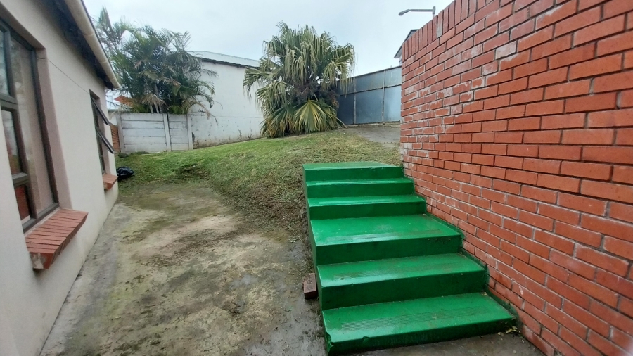 3 Bedroom Property for Sale in Southernwood Eastern Cape
